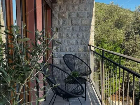 Sale, one bedroom apartment, 54m², Petrovac, Budva - image 14