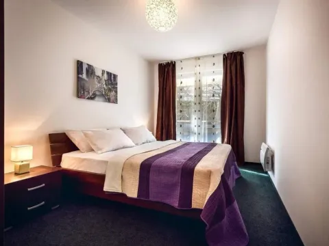 Izdavanje, dvosoban stan, 58m², Boreti, Budva - image 12