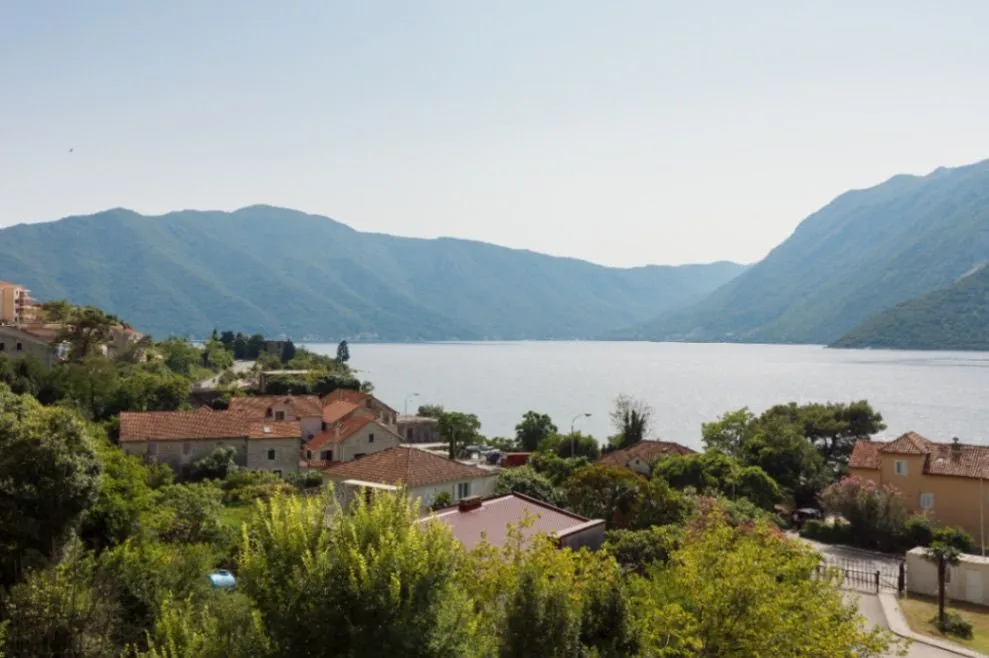 Prodaja, trosoban stan, 139m², Risan, Kotor