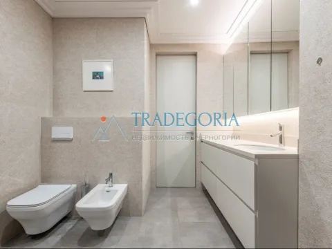 Prodaja, trosoban stan, 137m², Budva, Crna Gora - image 11