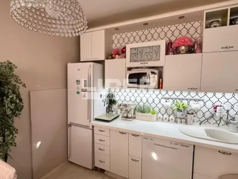 Prodaja, dvosoban stan, 52m², Karaburma, Palilula Sve Podlokacije - image 8