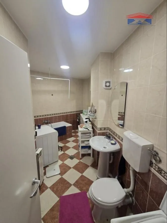 Prodaja, trosoban stan, 86m², Bulevar Evrope, Novi Sad Sve Podlokacije