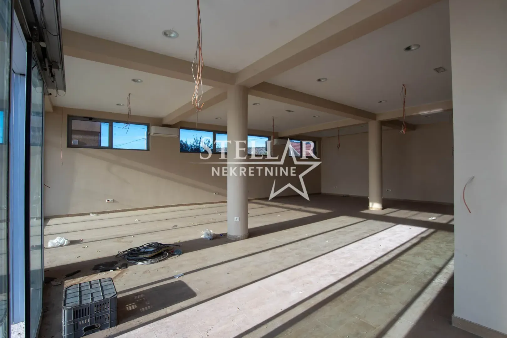 Rent, office space, 386m², Gornja Gorica, Podgorica