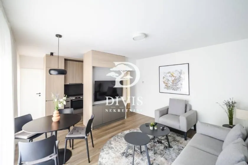 Prodaja, dvosoban stan, 60m², Crveni Krst, Beograd