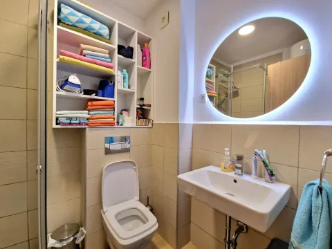 Izdavanje, garsonjera, 34m², Budva, Crna Gora - image 5