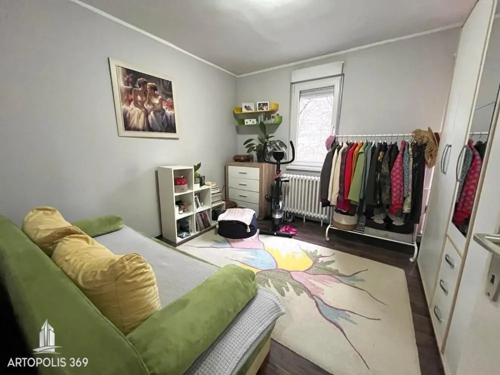 Sale, two bedroom apartment, 71m², Novi Beograd Blok 37, Novi Beograd Sve Podlokacije