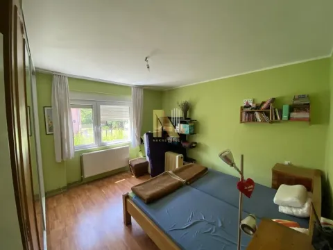 Sale, house, 116m², Beočin, Srbija - image 11