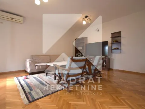 Rent, house, 200m², Dalmatinska ulica, Podgorica - image 3
