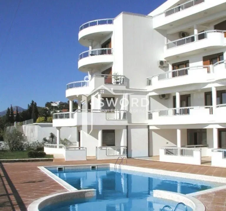 Sale, three bedroom apartment, 241m², Dobre Vode, Bar