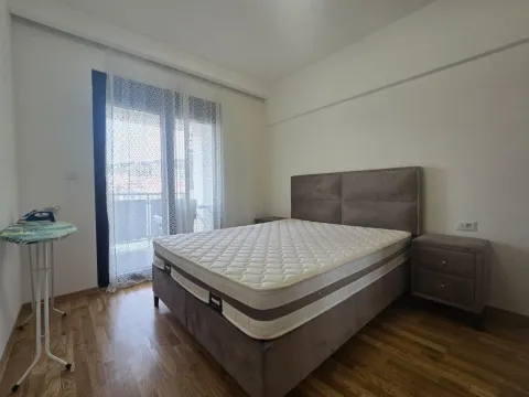 Rent, one bedroom apartment, 53m², City Kej, Podgorica - image 7