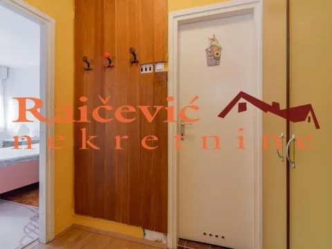 Izdavanje, dvosoban stan, 60m², Zvezdara Sve Podlokacije, Beograd - image 19