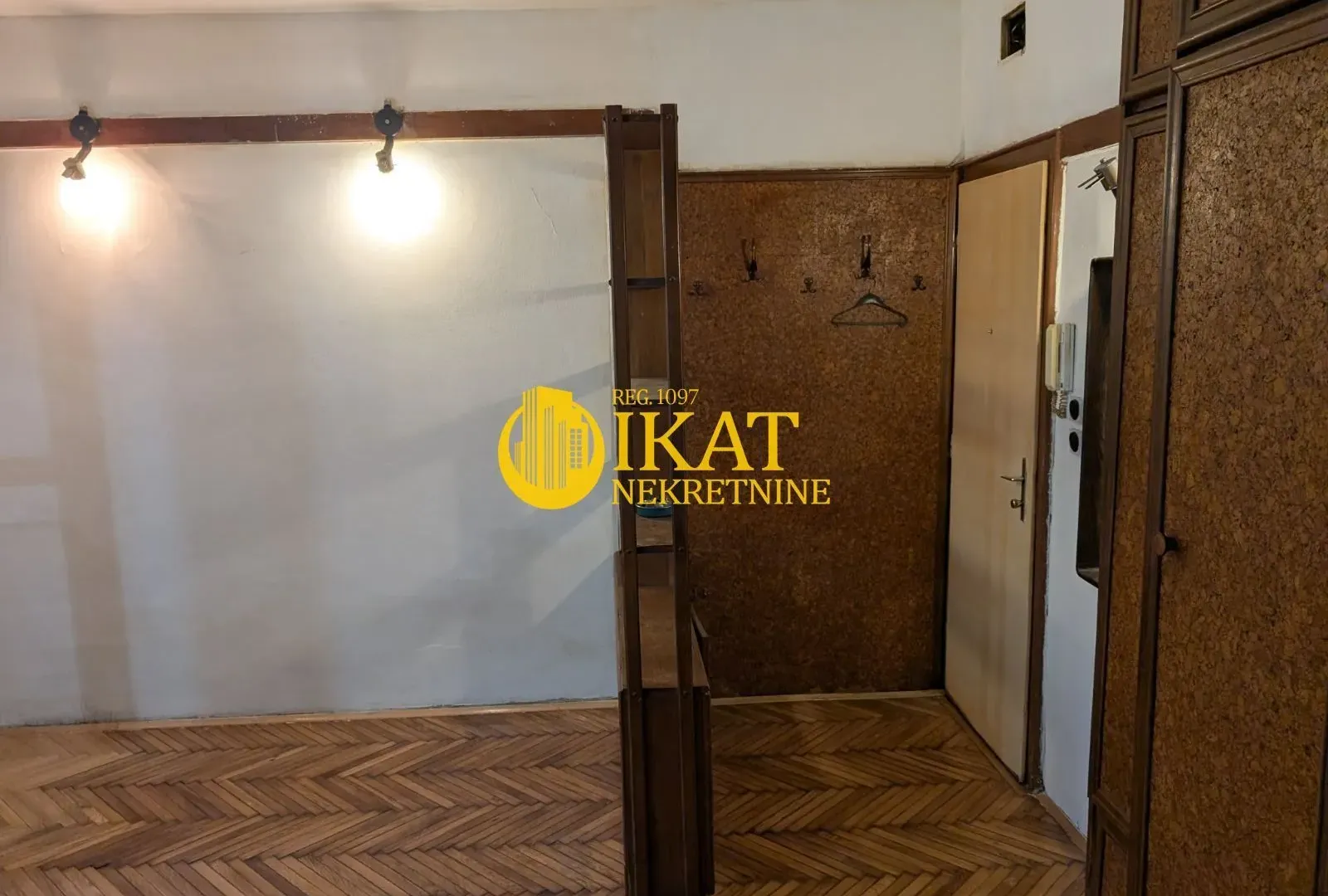 Prodaja, dvosoban stan, 52m², Stari Grad, Beograd