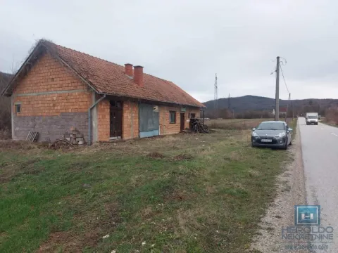 Prodaja, poslovni prostor, 140m², Despotovac, Srbija - image 3