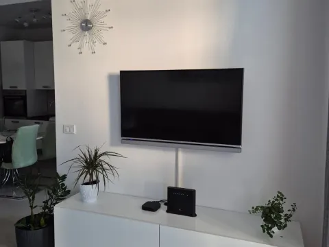 Rent, one bedroom apartment, 57m², Šušanj, Bar - image 2