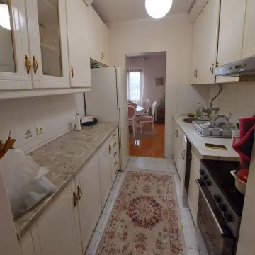 Prodaja, trosoban stan, 108m², Malo Brdo, Podgorica - image 7
