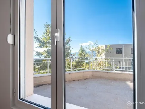 Sale, two bedroom apartment, 66m², Tivat, Crna Gora - image 9