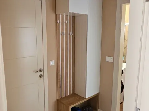 Rent, one bedroom apartment, 55m², Centar, Tivat - image 10