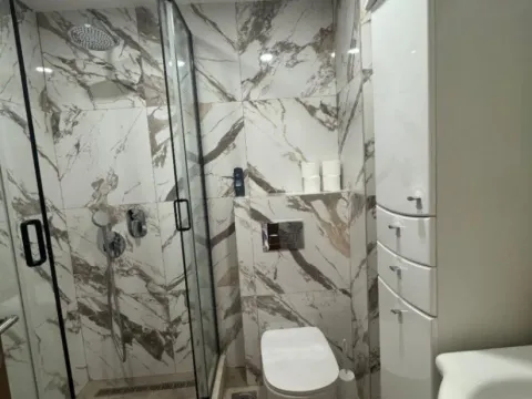 Rent, one bedroom apartment, 50m², Budva, Crna Gora - image 6