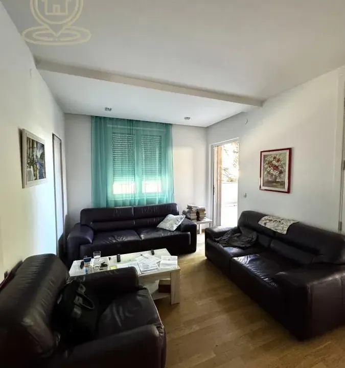 Izdavanje, poslovni prostor, 110m², Voždovac Sve Podlokacije, Beograd