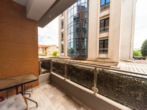 Rent, one bedroom apartment, 45m², Stara Varoš, Podgorica - image 10