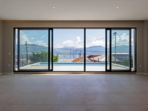 Sale, house, 200m², Krašići, Tivat - image 12