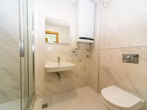 Rent, one bedroom apartment, 47m², New City, Podgorica - image 9