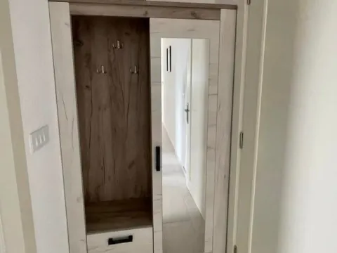 Izdavanje, jednosoban stan, 46m², Gradiošnica, Tivat - image 7