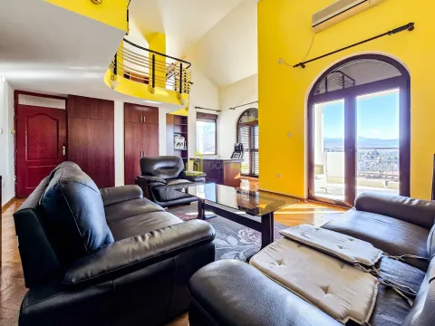 Izdavanje, kuća, 380m², Gorica C, Podgorica - image 25