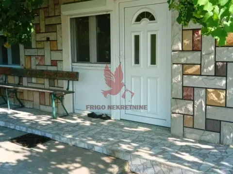 Sale, house, 242m², Amerić, Mladenovac - image 5