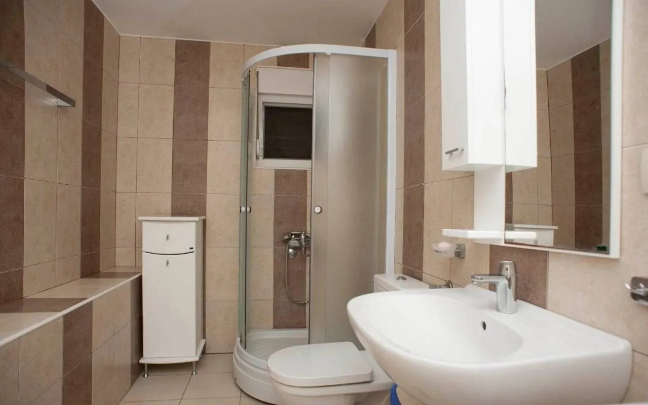 Prodaja, kuća, 400m², Petrovac, Budva