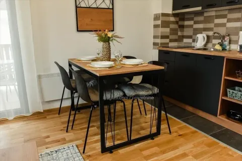 Prodaja, dvosoban stan, 35m², Centar, Zlatibor - image 2