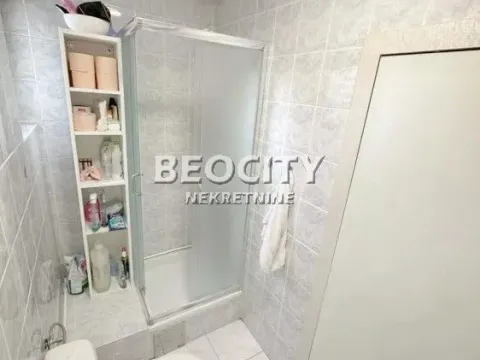 Prodaja, trosoban stan, 80m², Centar, Novi Sad - image 14