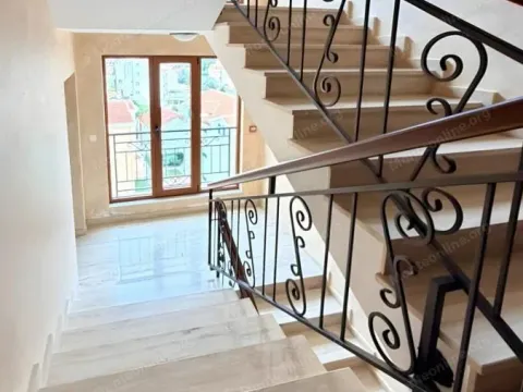 Sale, one bedroom apartment, 65m², Petrovac, Budva - image 10