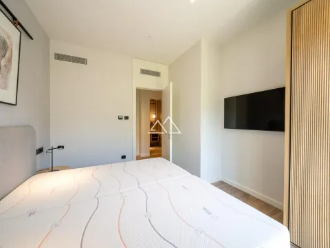 Prodaja, dvosoban stan, 91m², Centar, Tivat - image 15