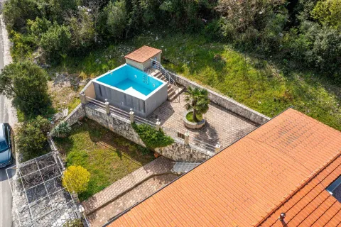 Prodaja, kuća, 160m², Utjeha, Bar - image 3