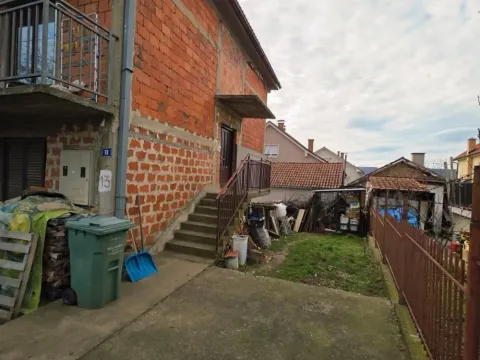 Prodaja, kuća, 241m², Kaludjerica, Grocka - image 6