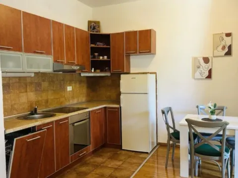 Prodaja, jednosoban stan, 65m², Risan, Kotor - image 10