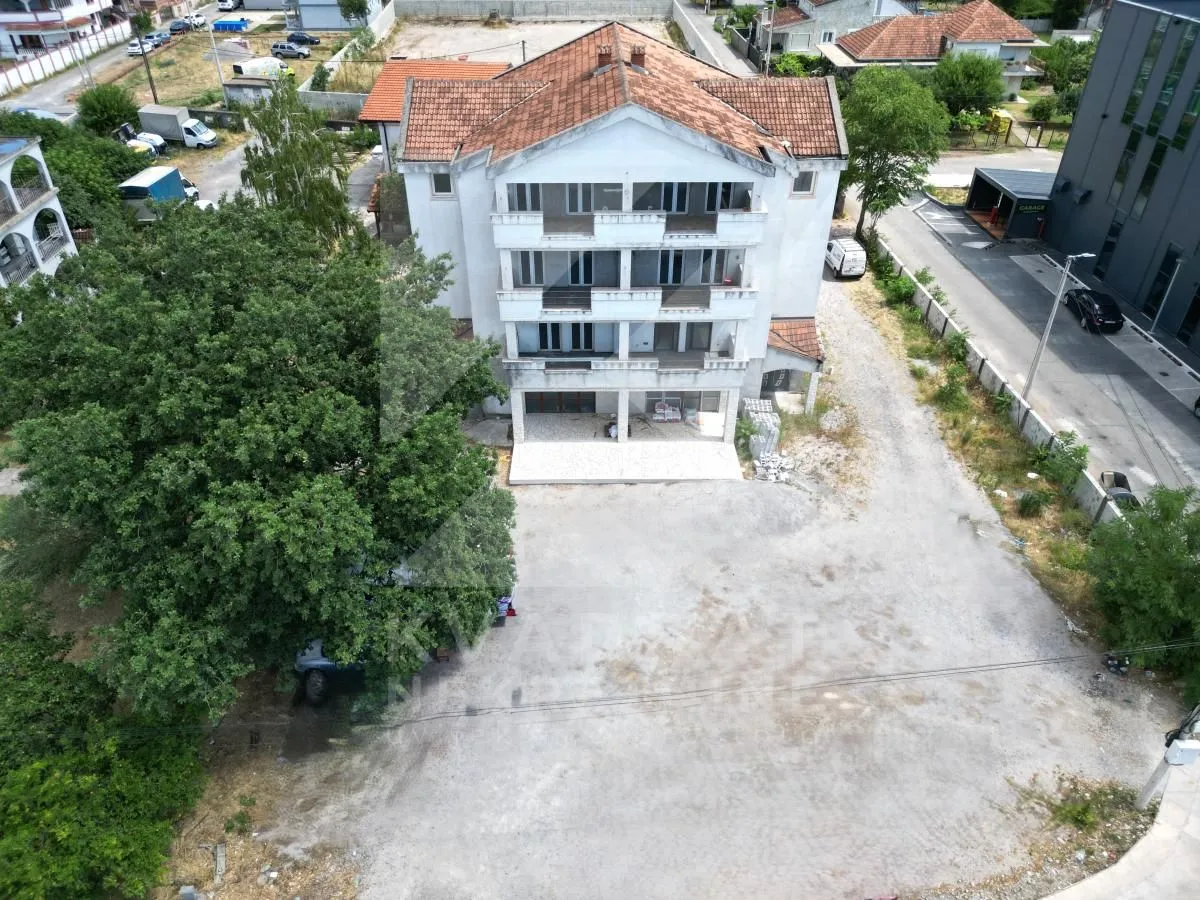Rent, office space, 300m², Gornja Gorica, Podgorica