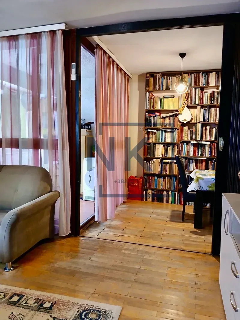 Prodaja, dvosoban stan, 77m², Blok 5, Podgorica