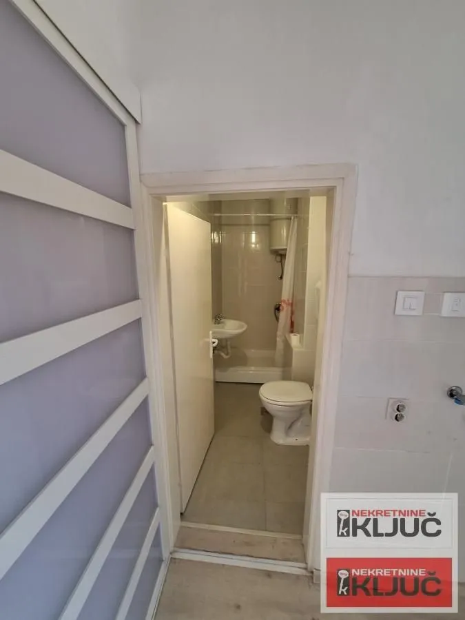 Prodaja, jednosoban stan, 29m², Podbara, Novi Sad Sve Podlokacije
