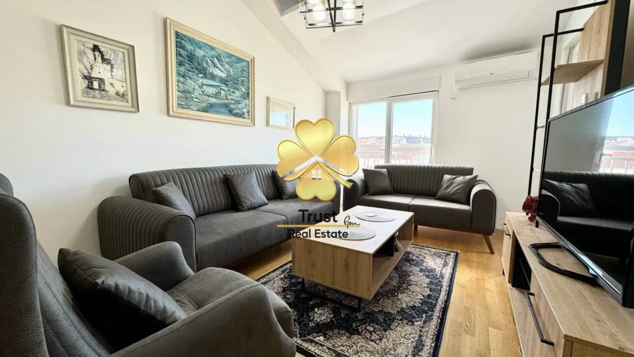 Izdavanje, dvosoban stan, 75m², Ljubović, Podgorica