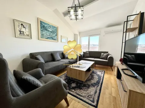 Izdavanje, dvosoban stan, 75m², Ljubović, Podgorica