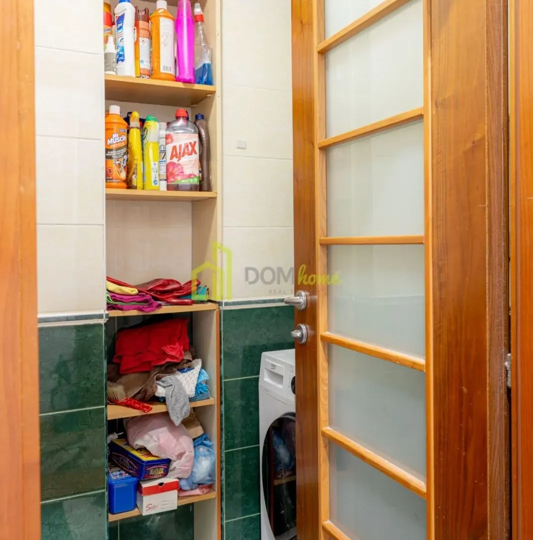 Prodaja, trosoban stan, 134m², Blok 9, Podgorica