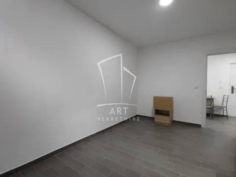 Izdavanje, dvosoban stan, 45m², Mirijevo Sve Podlokacije, Beograd - image 9