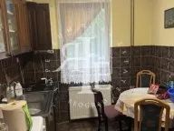 Izdavanje, kuća, 340m², Zemun Sve Podlokacije, Beograd - image 18