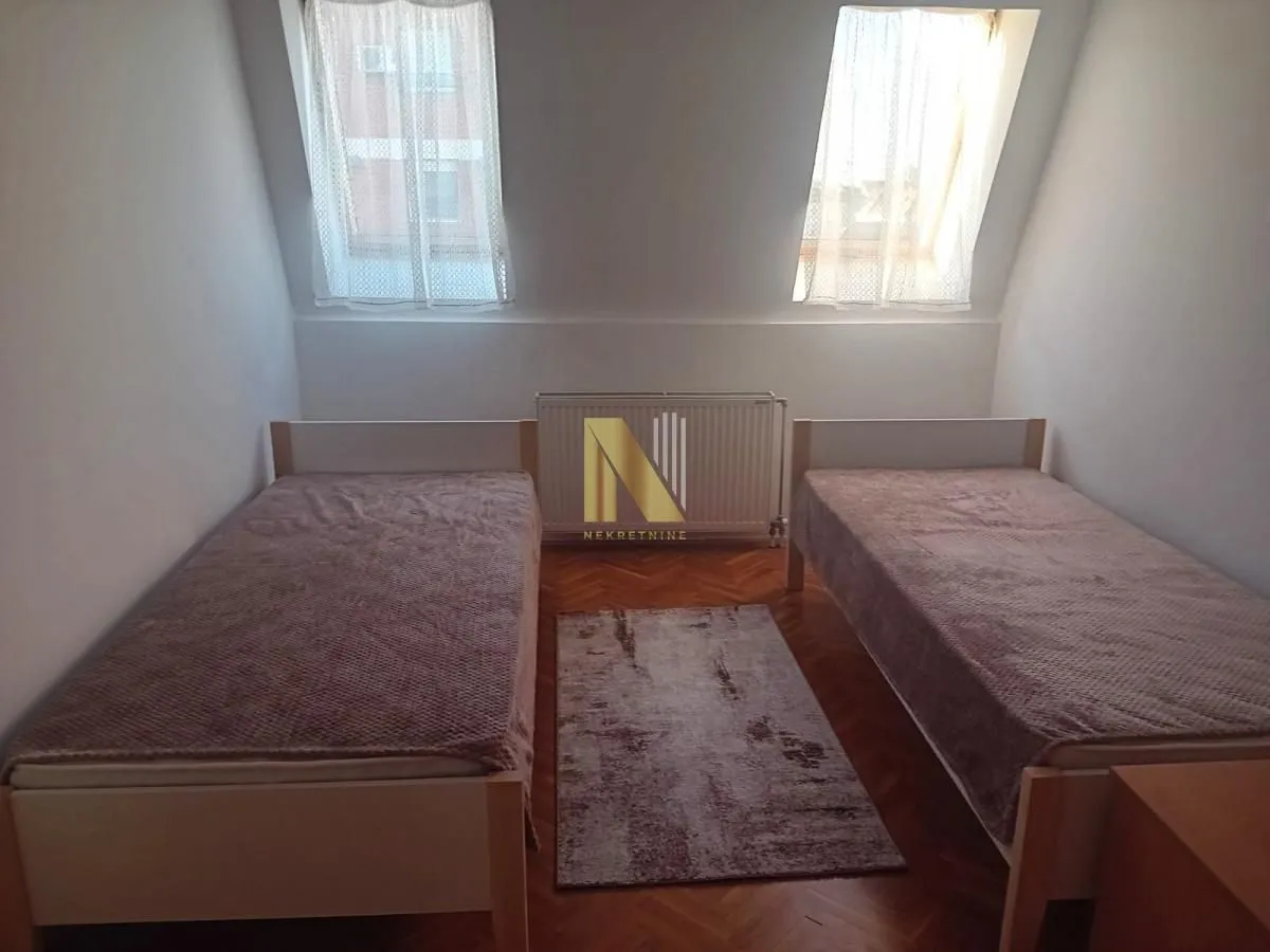 Izdavanje, dvosoban stan, 45m², Centar, Novi Sad