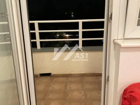 Rent, one bedroom apartment, 30m², Adamovićevo Naselje, Novi Sad Sve Podlokacije - image 9