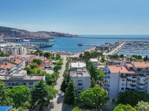 Aerial view of the city and port with the sea in the background. - image 9