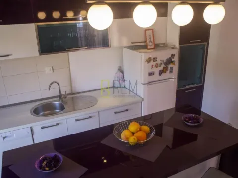 Izdavanje, jednosoban stan, 46m², Dalmatinska ulica, Podgorica - image 7