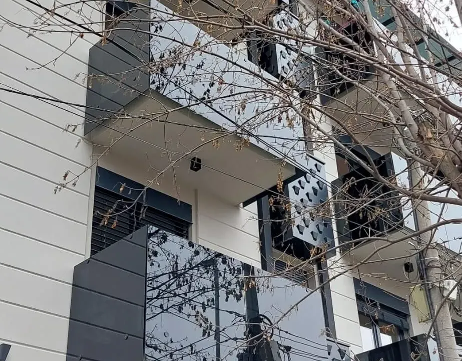 Izdavanje, dvosoban stan, 40m², Južni Bulevar, Vračar Sve Podlokacije